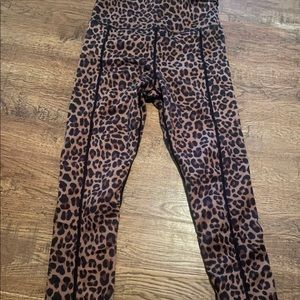 Leopard leggings cropped length S